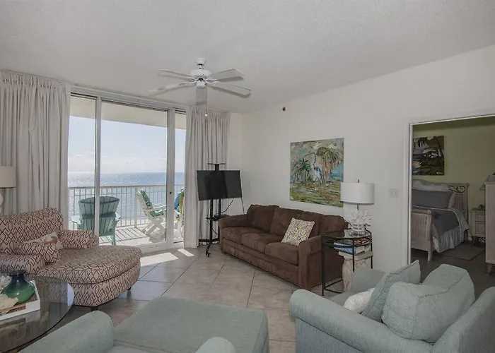 Club C1001 Amazing Corner Unit Apartment *